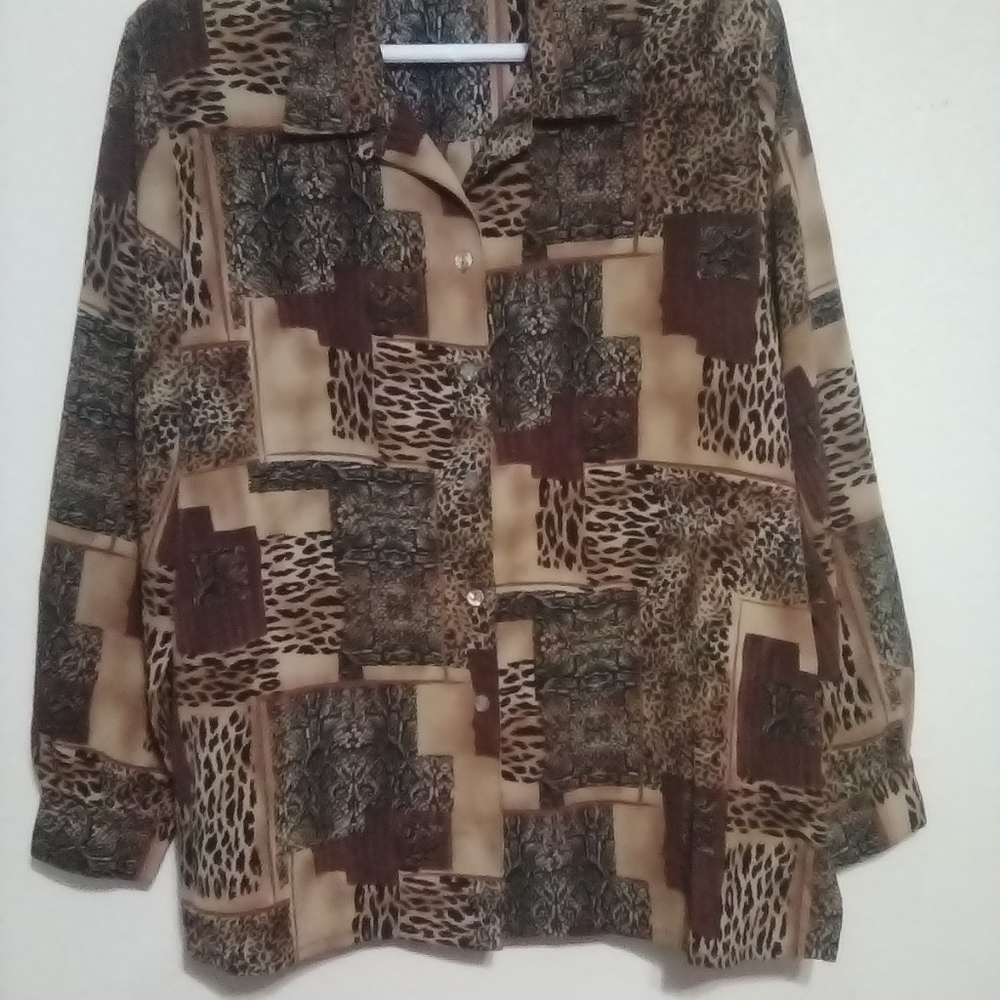 Alison Daley II long sleeve blouse